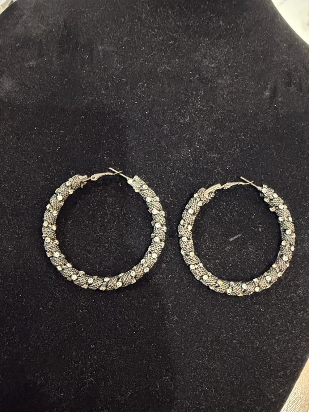 Silver Textured Hoop Earrings - Elegant Women Jewelry